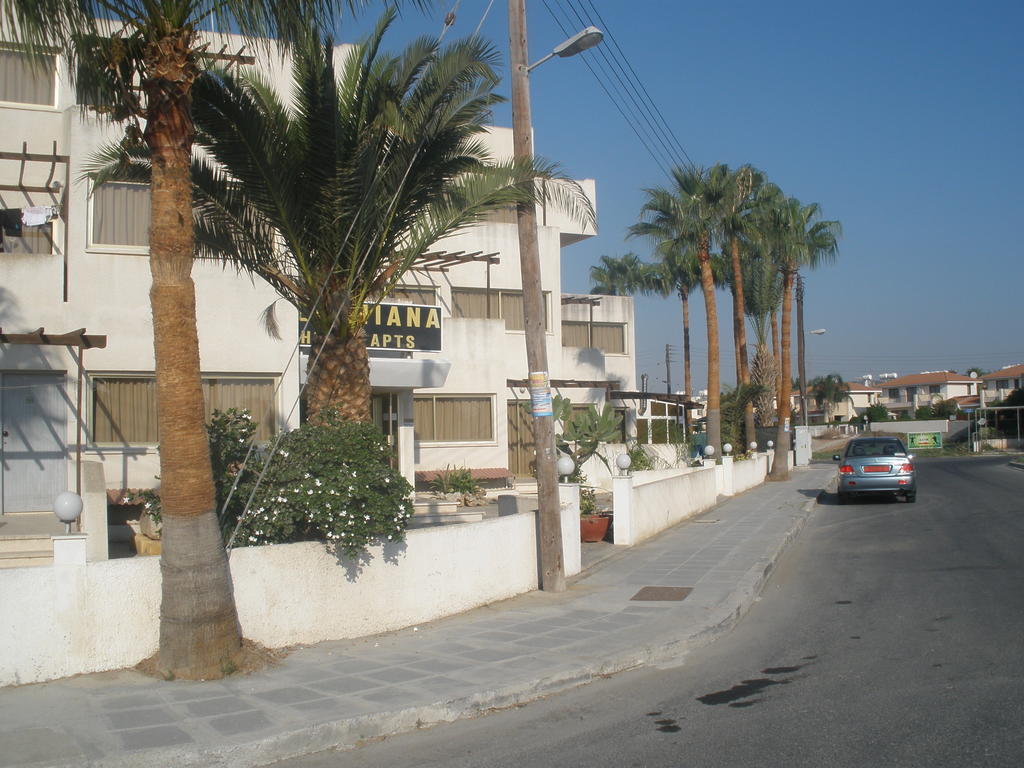 Klashiana Hotel Apartments Voroklini Bagian luar foto
