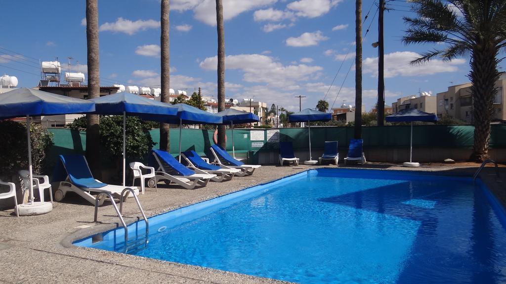 Klashiana Hotel Apartments Voroklini Bagian luar foto