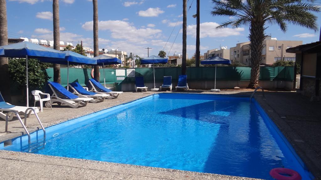 Klashiana Hotel Apartments Voroklini Bagian luar foto