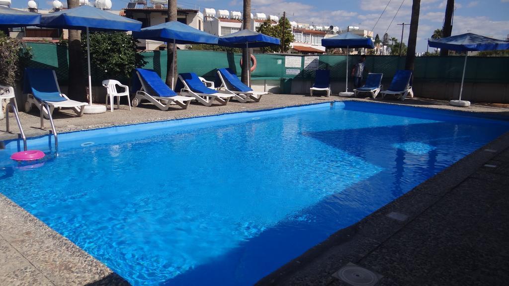 Klashiana Hotel Apartments Voroklini Bagian luar foto