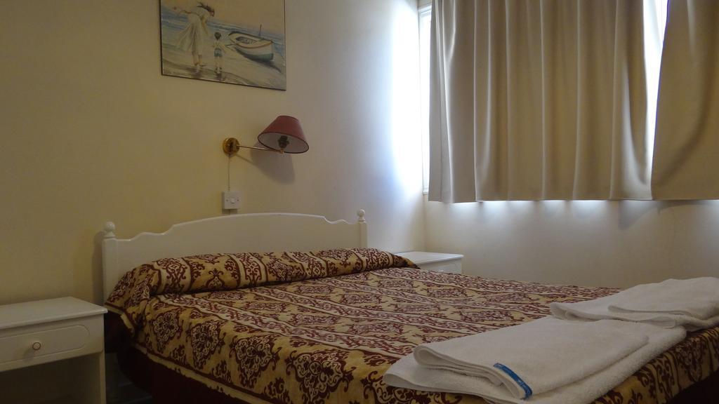 Klashiana Hotel Apartments Voroklini Bagian luar foto
